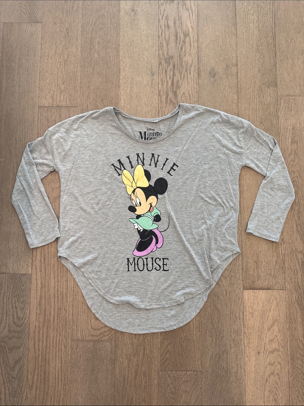 Disney Minnie Mouse Hi-Low Hem Shirttail Tee Light Gray 3/4 Sleeve Womens XL